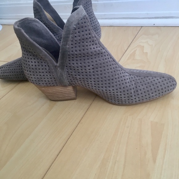 Splendid suede booties, size 7 1/2 - Picture 2 of 7
